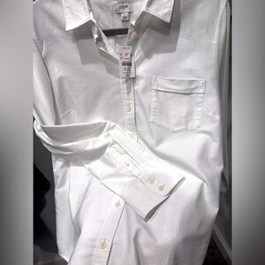 Thick J Crew women’s white button down. Great for winter layering! NWT.
